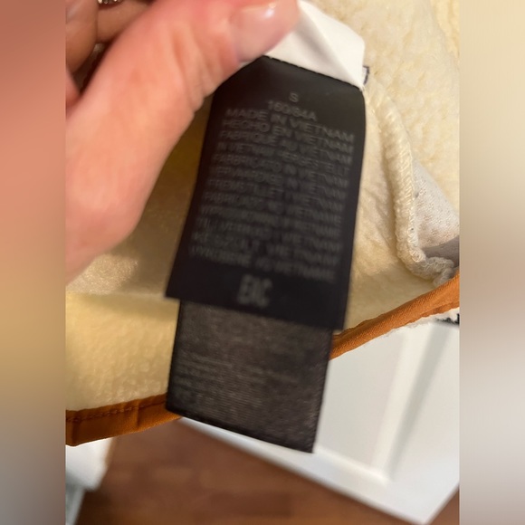 Marmot Wiley Sherpa Jacket size S Full Zip color Cream Terra excellent condition - Picture 9 of 13